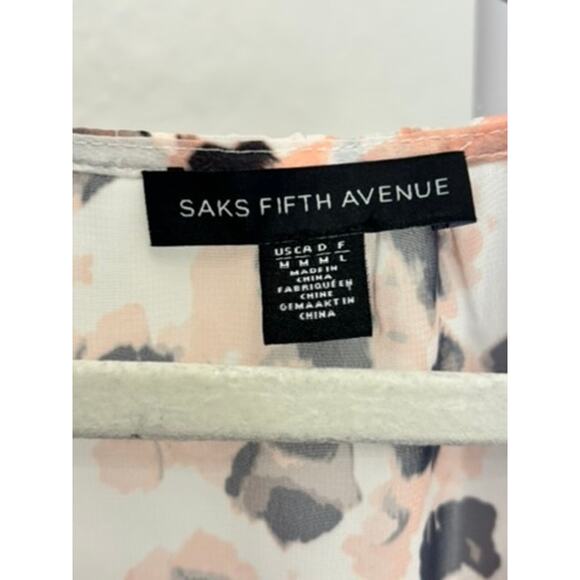 Women’s Designer Blouse Lot Size M | Saks Fifth Ave, BCBG Generation, Parker - Picture 9 of 10